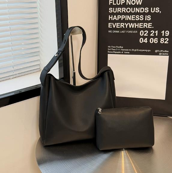 Kadınlar için Moda Deri Tote Ç - Women Bags 2026 Trends incelemesi ve fiyatı
